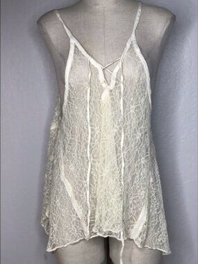 Ecote lace floral see-through sleeveless S